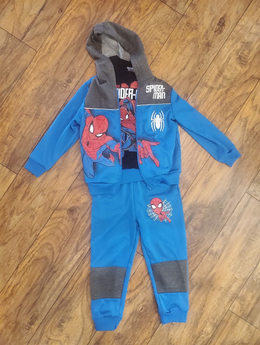 Marvel Spider-Man Boys Size 5/6 Hoodie Joggers T-Shirt 3 Piece Set